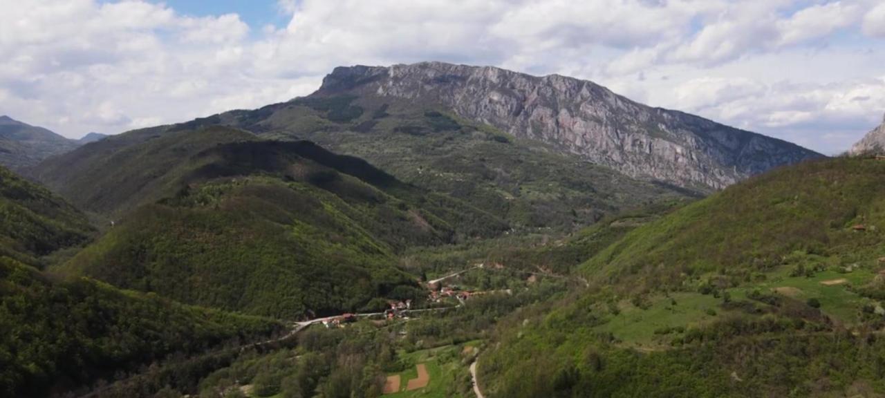 Juzni Vetar Hotel Trnski Odorovci Bagian luar foto