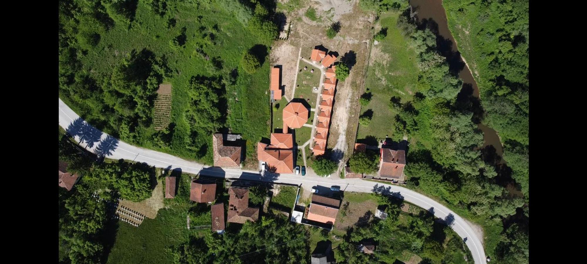 Juzni Vetar Hotel Trnski Odorovci Bagian luar foto