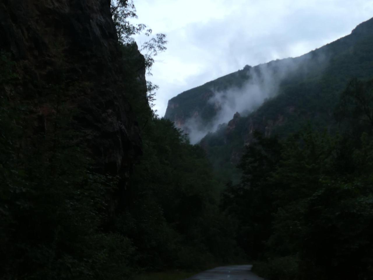 Juzni Vetar Hotel Trnski Odorovci Bagian luar foto