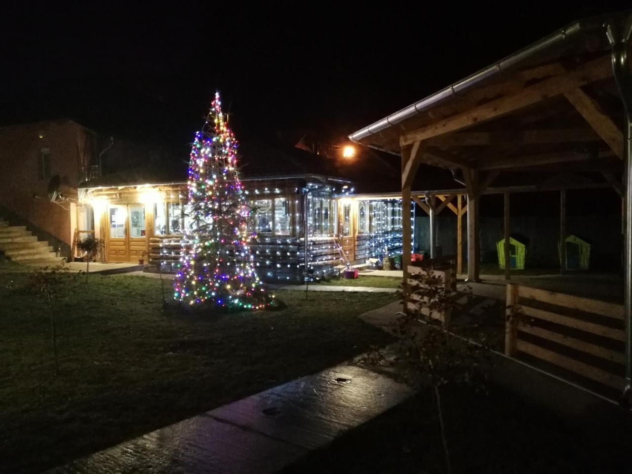 Juzni Vetar Hotel Trnski Odorovci Bagian luar foto