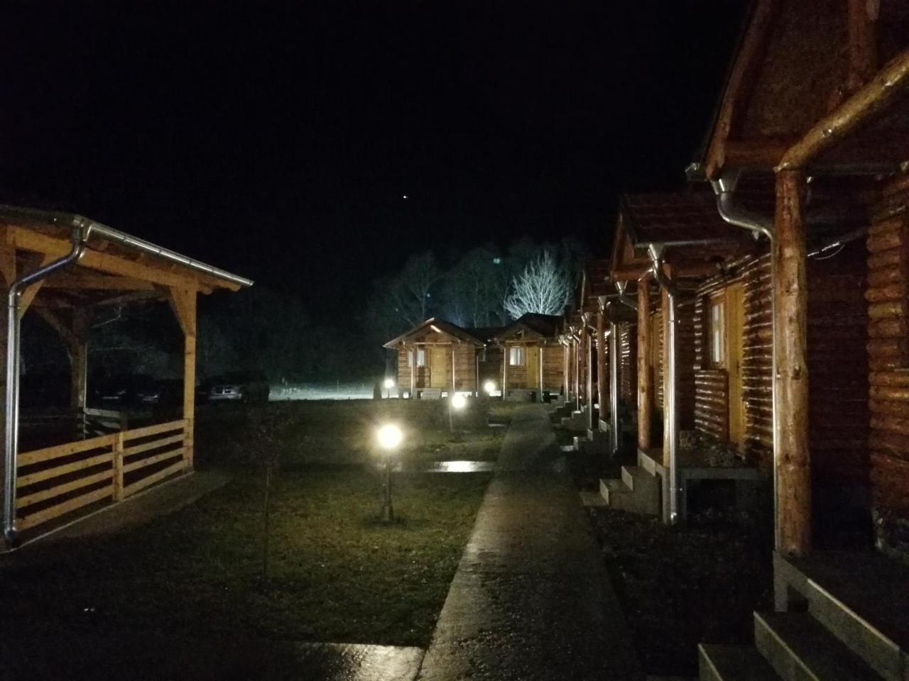 Juzni Vetar Hotel Trnski Odorovci Bagian luar foto